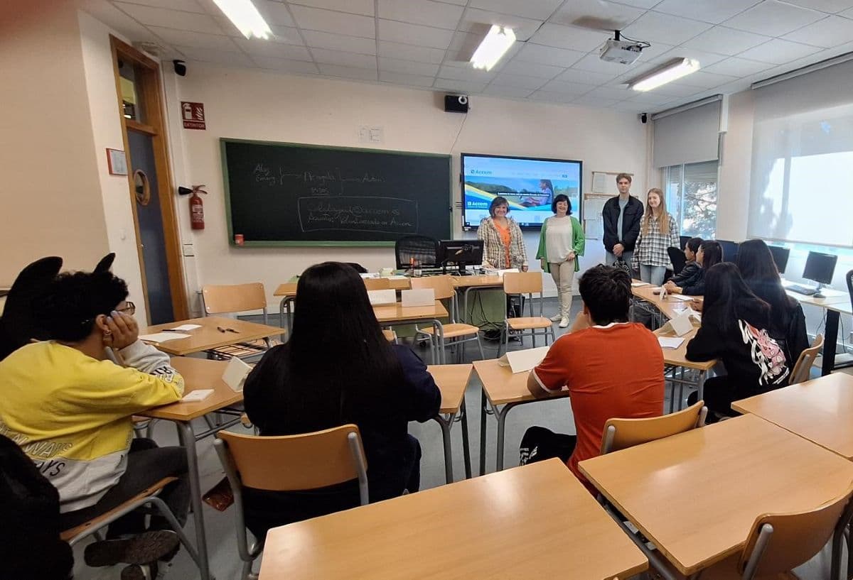 La Escuela de Formación de Accem lanza sus nuevos cursos especializados en migraciones y asilo